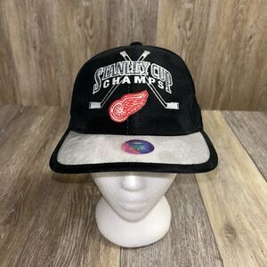 Detroit Red Wings Hockey Hat Cap Black 1998 Stanley Cup Champions NHL Hockey